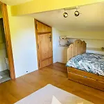 Spacious In With Mont Blanc View Шале *