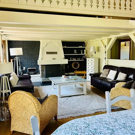 Spacious In With Mont Blanc View Chalet