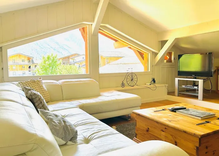 Spacious In With Mont Blanc View *
