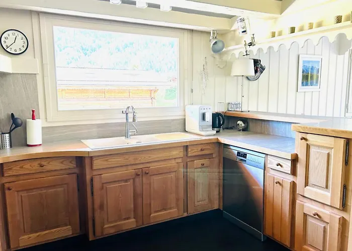 Spacious In With Mont Blanc View בקתה *